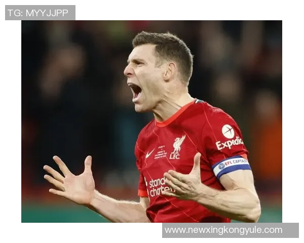 戈麦斯飞踹维尔茨引发争议前英裁判主管称应严惩罚下场